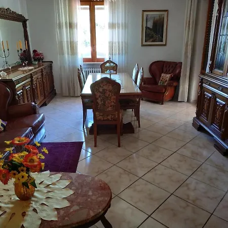 Casa Valery Ai Piedi Del Geoparco Majella * Lettomanoppello